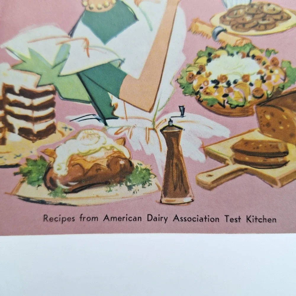 Sour Cream The Gourmet Touch‎ to Everyday Cooking Cookbook American Dairy Assoc